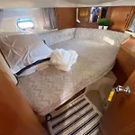 보트호텔 Barco Princess Cachucho Fly 푸에르토카레로