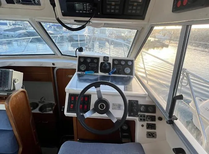 Barco Princess Cachucho Fly Botel *