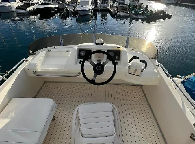 Barco Princess Cachucho Fly Puerto Calero