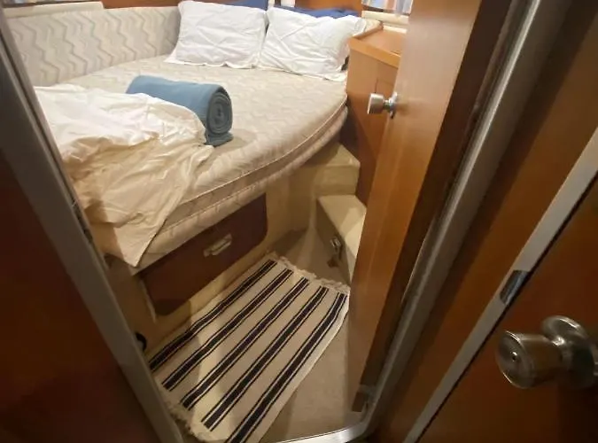 Barco Princess Cachucho Fly Puerto Calero