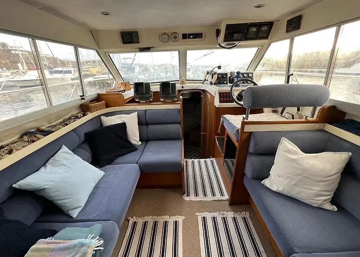 Barco Princess Cachucho Fly * Puerto Calero