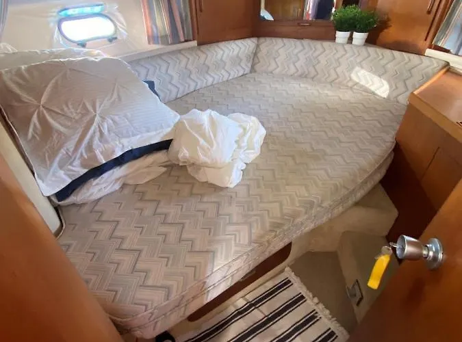 Botel Barco Princess Cachucho Fly Puerto Calero