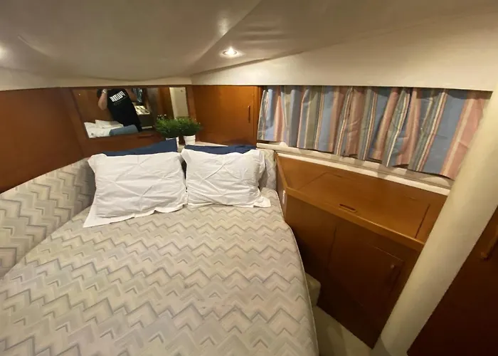 Botel Barco Princess Cachucho Fly